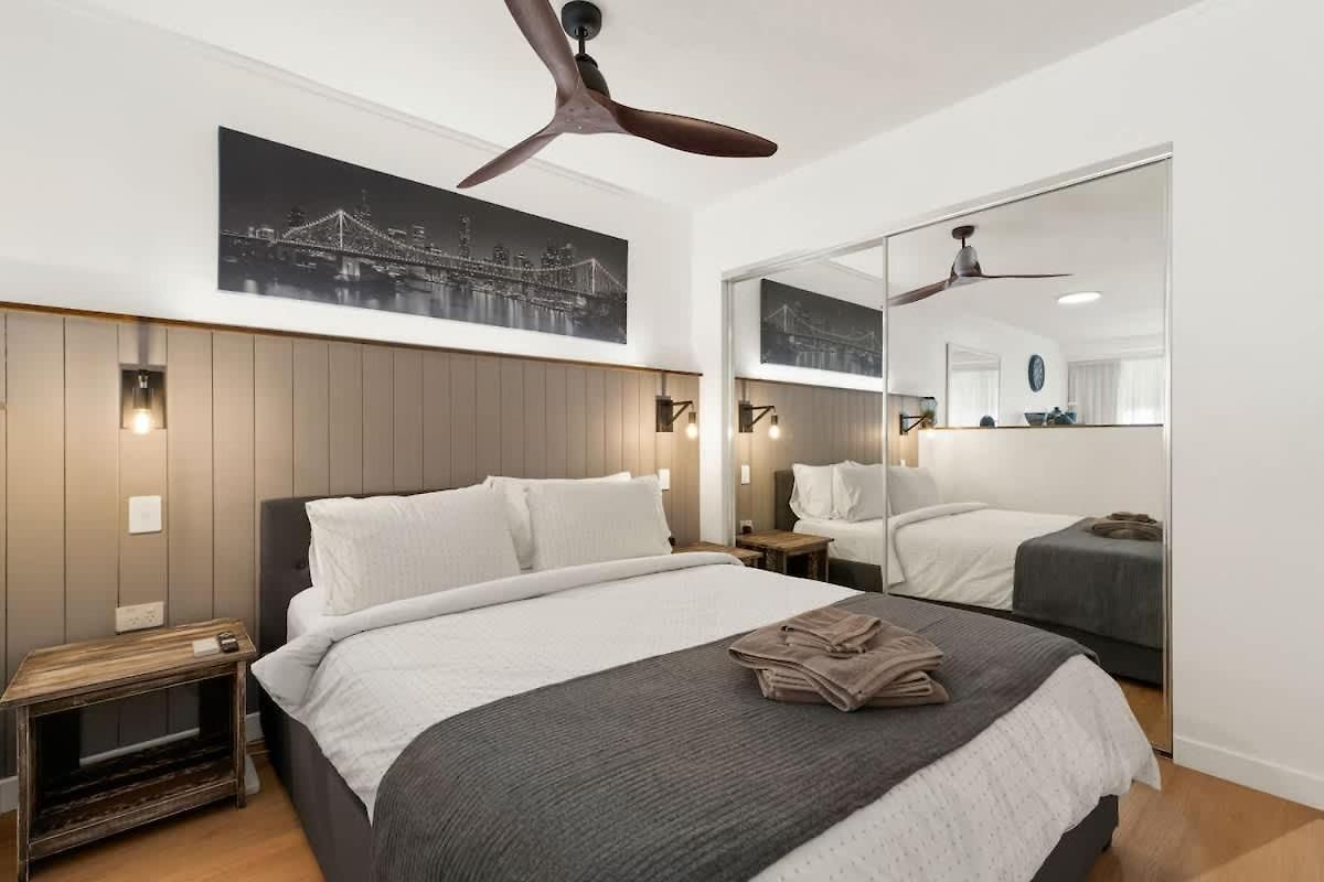 Apartment Hideaway - Pool Gym Bbq Tennis Court *