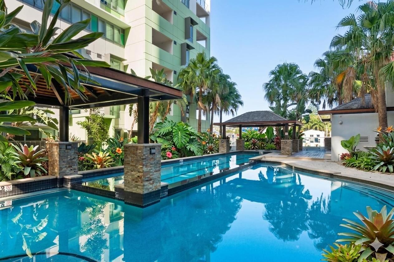 Penthouse Sleep 6 - Cbd Views - Pools - Games - Baby * Brisbane