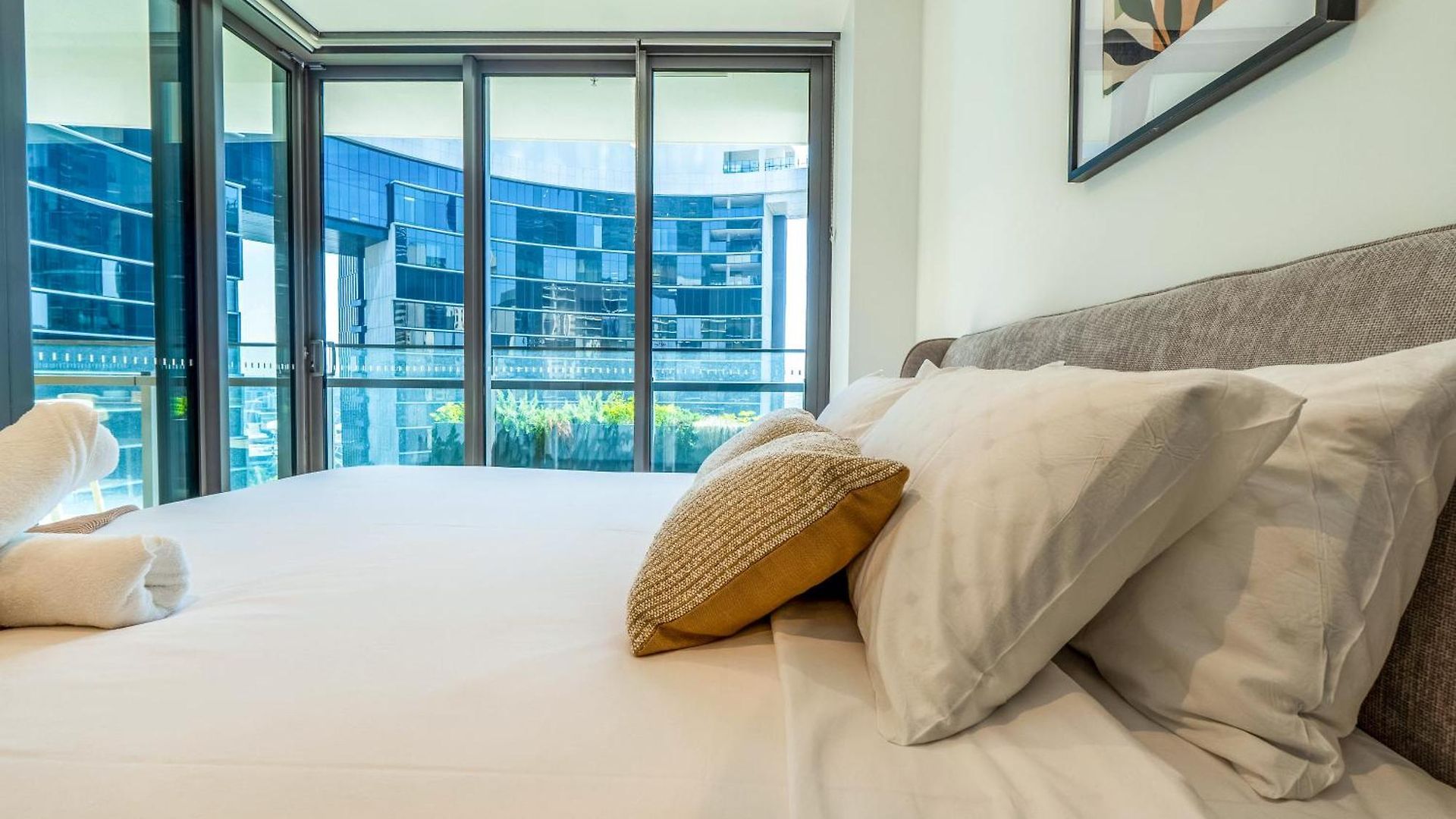 Queens Wharf Charm W/ Balcony Views - Lv 15 - Apartment Brisbane