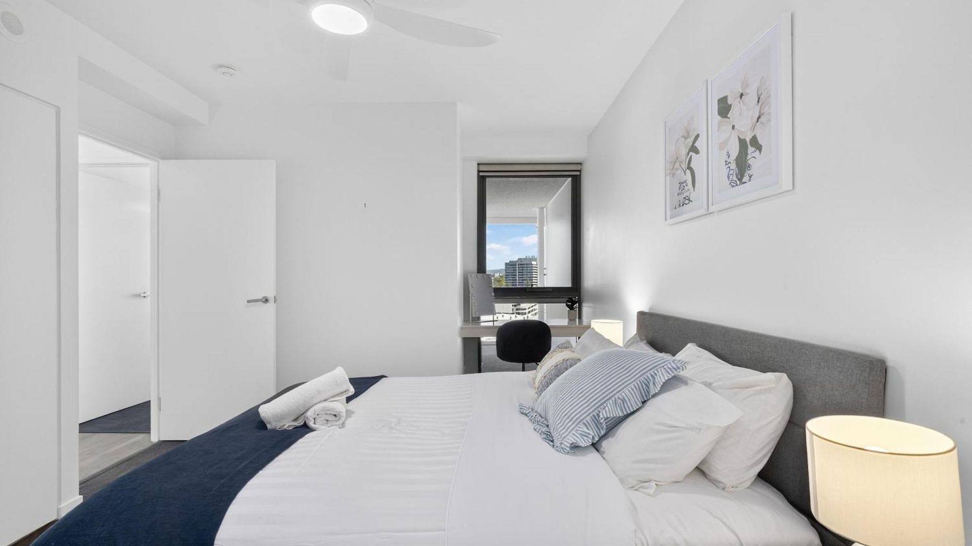 Luxury 2bed2bath With Pool, Parking, Gym And Views Apartment