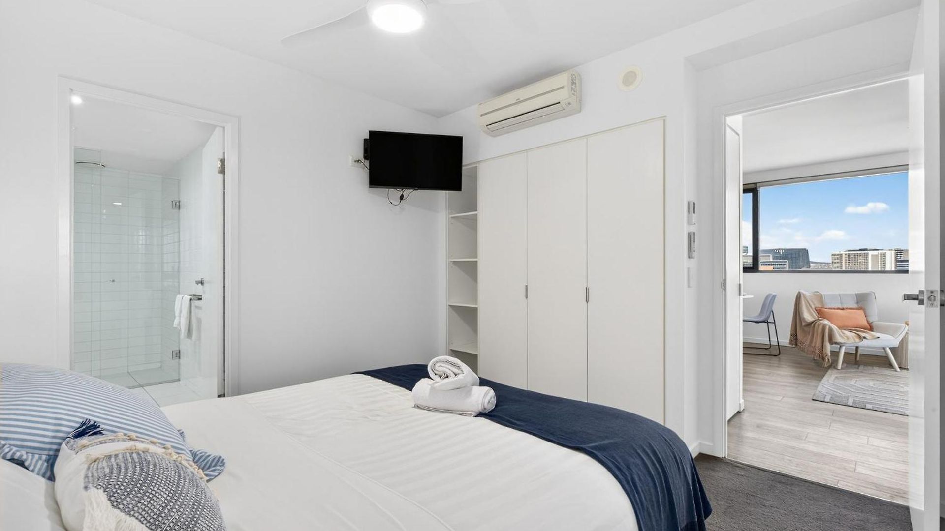 Luxury 2bed2bath With Pool, Parking, Gym And Views Brisbane