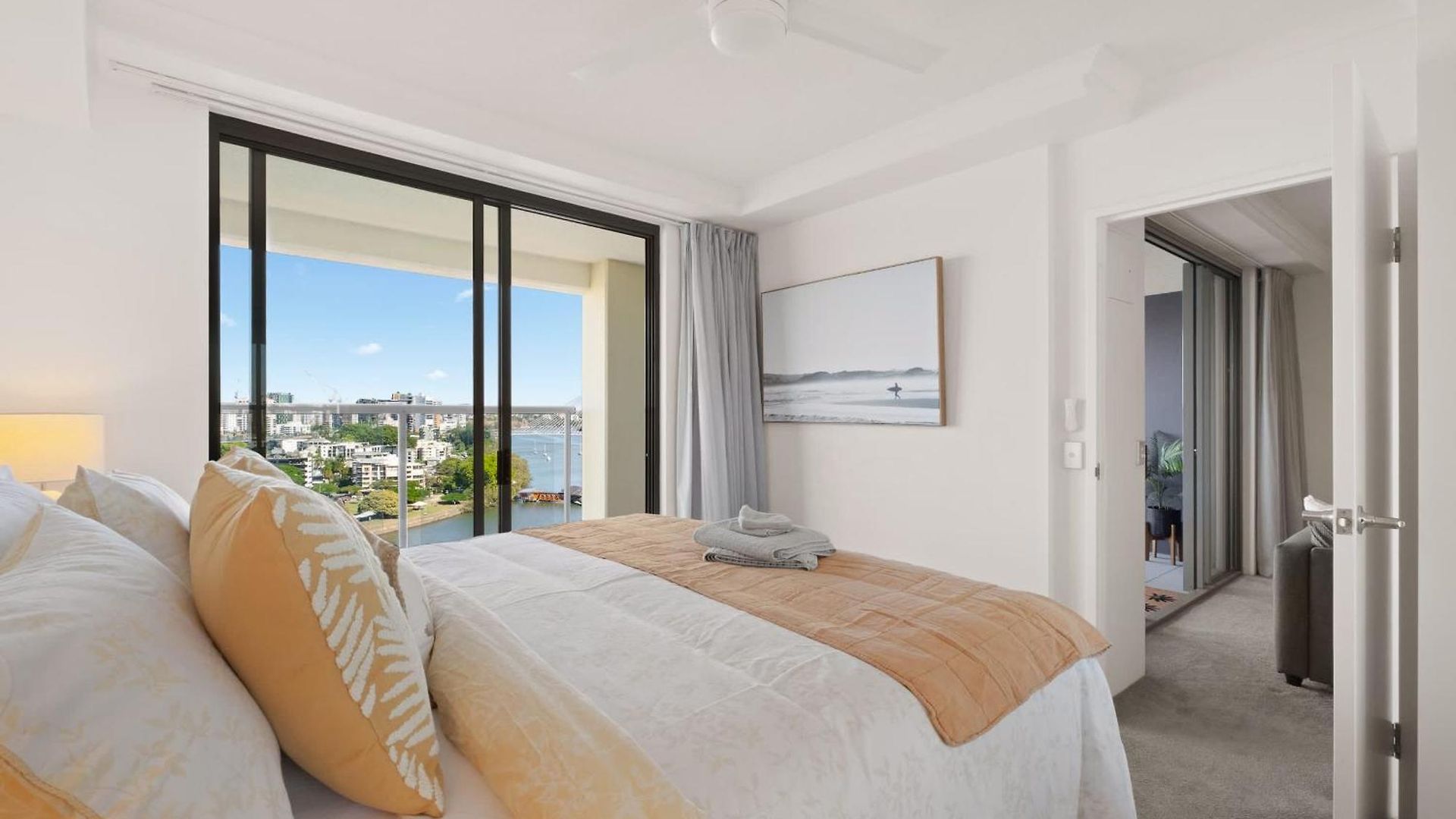 Oasis 2bed-1bath-1car-views