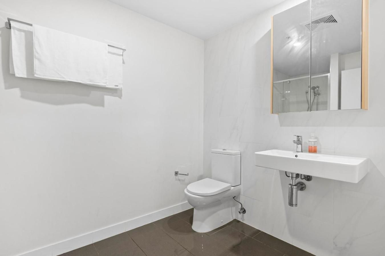 Cultural Charm - 2br In South *