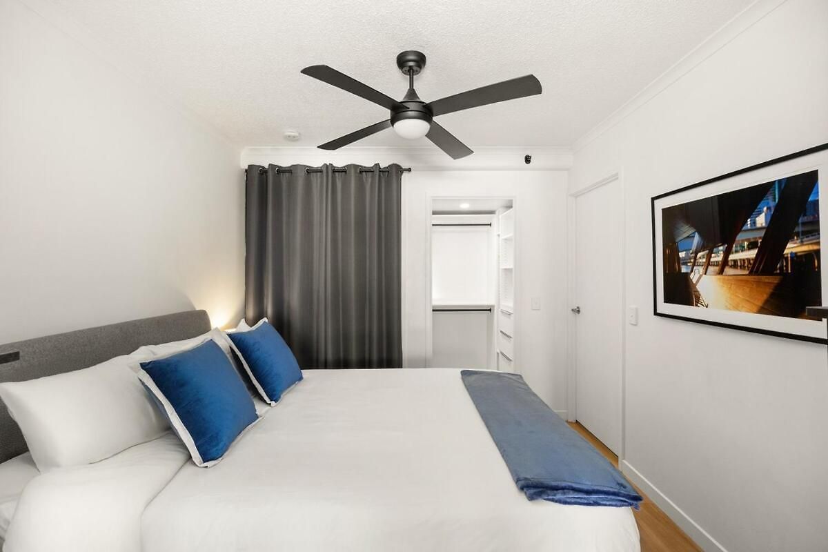 Apartment Galleries Apartments, 1 Bed, Parking, Balcony Brisbane