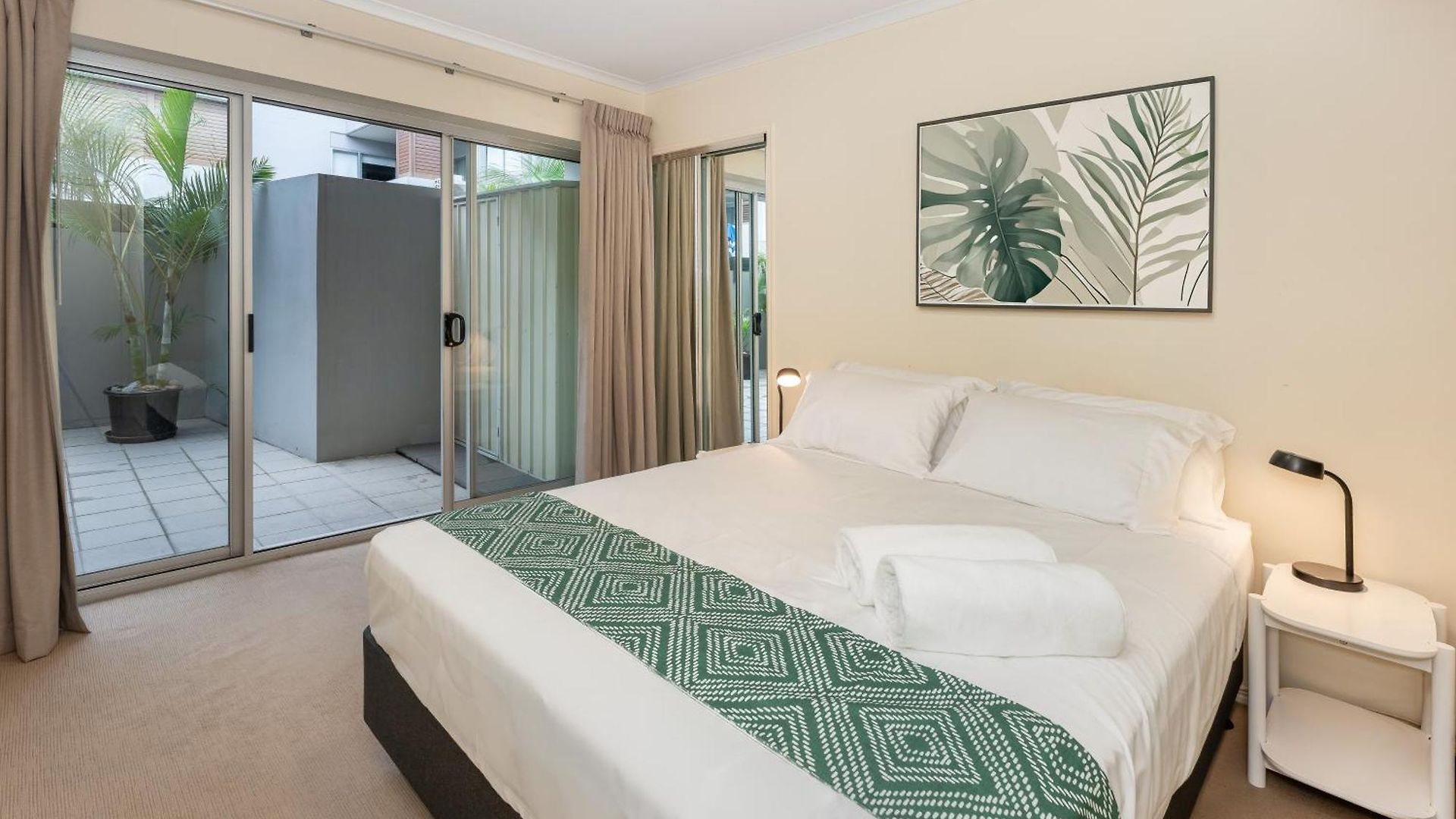 Apartment Huge Terrace With Free Parking In The Heart Of Fortitude Valley Brisbane