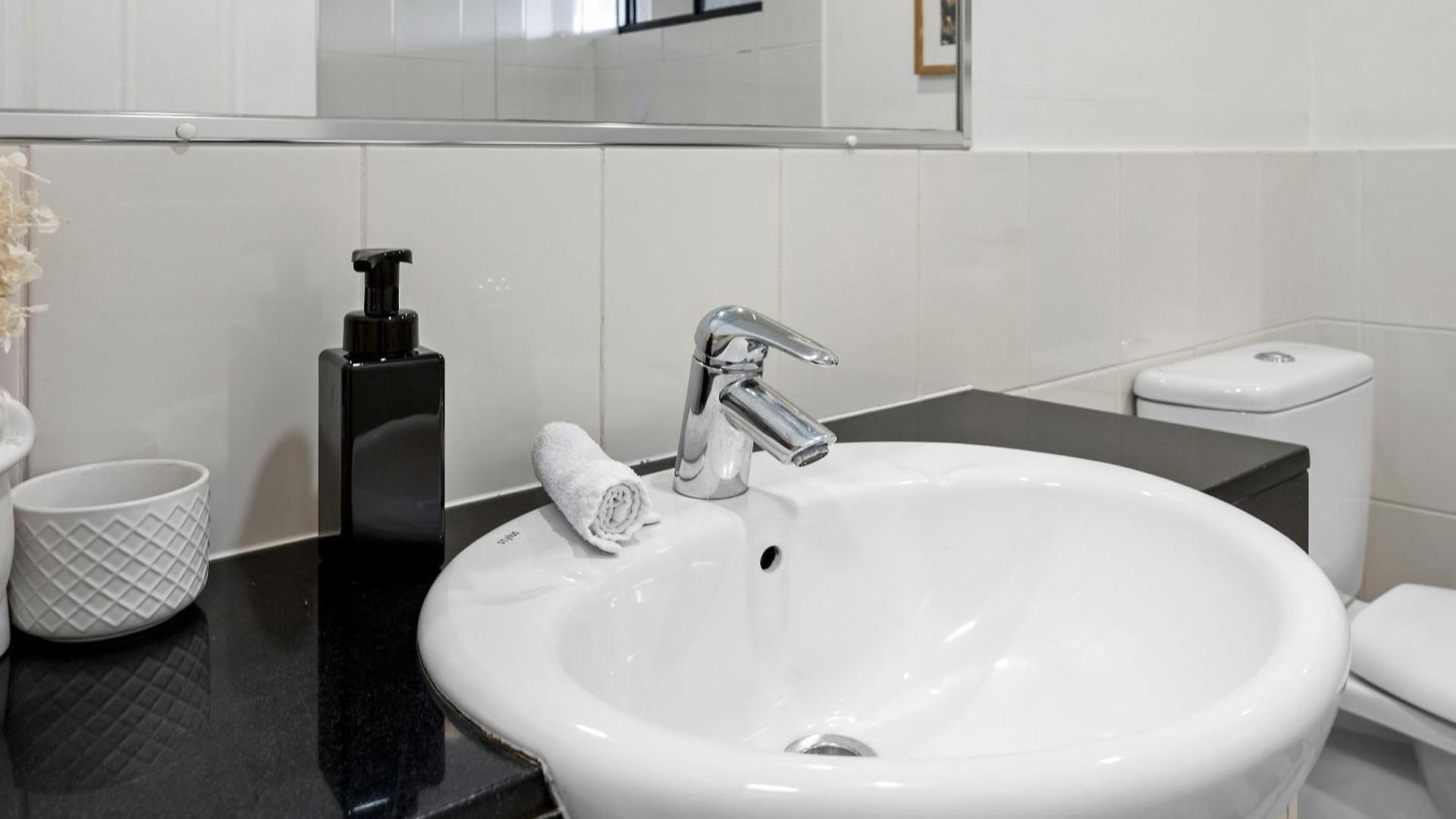 Apartment Resort-style 3br River And Hosp Parking And Pool