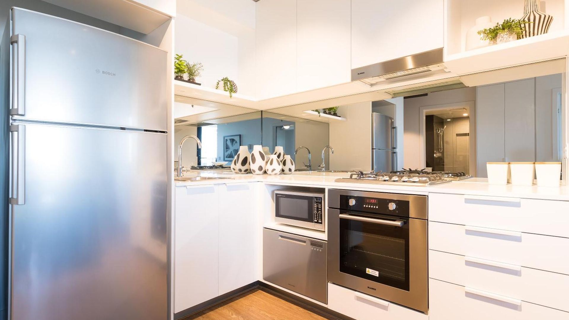Apartment King Street Residences *