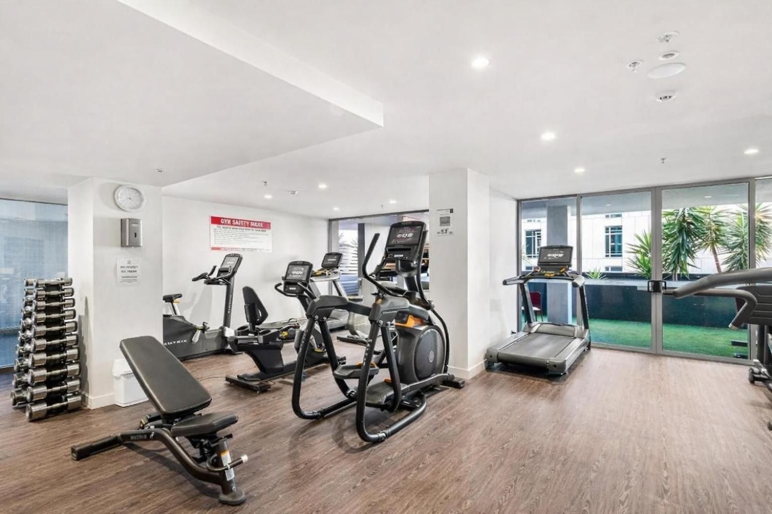 Cbd With Amenities Apartment Brisbane