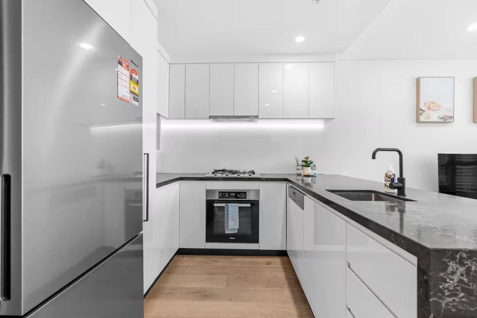 Luxury High-floor 1br Retreat With Balcony * Brisbane