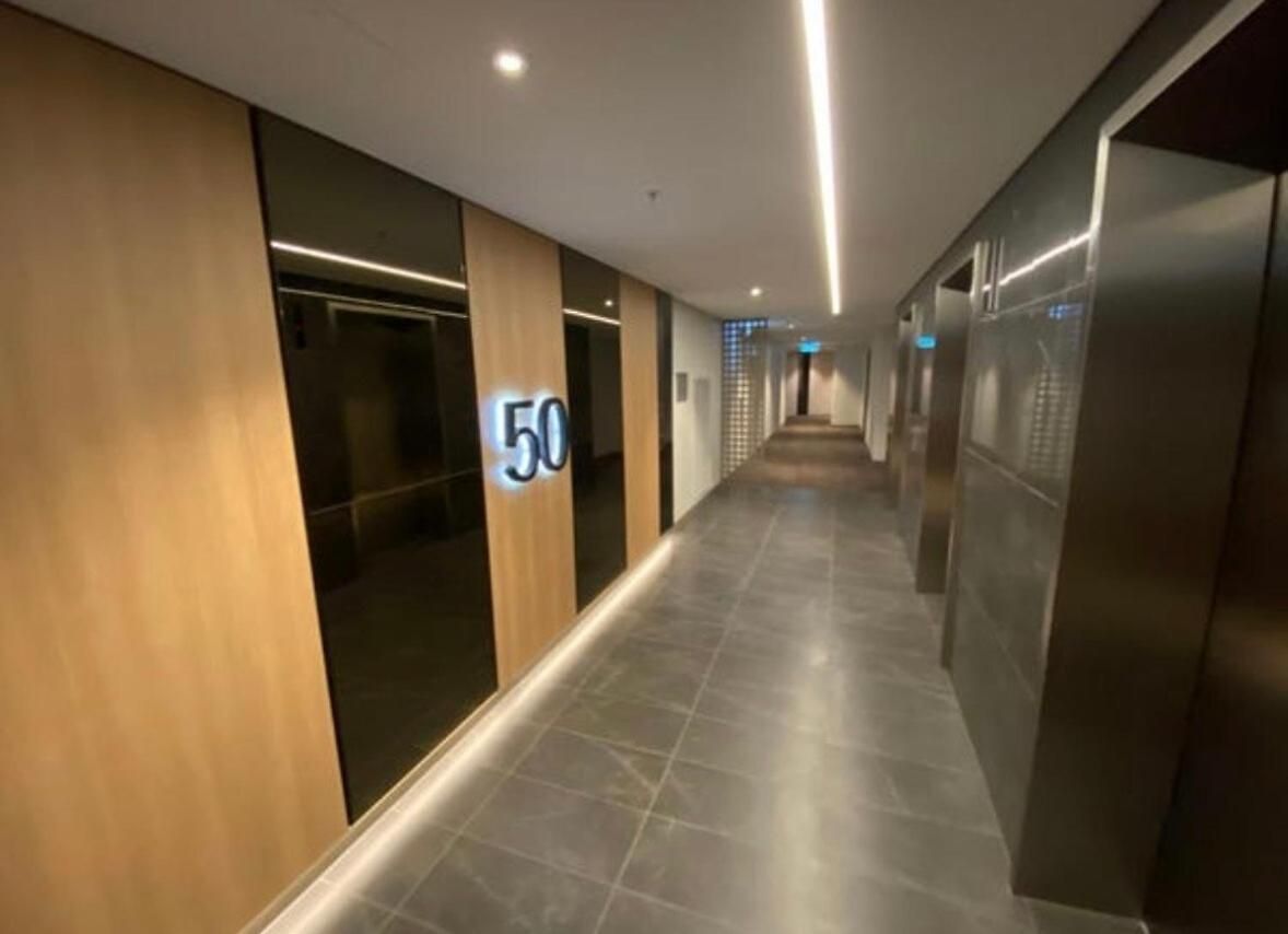 Apartment Sky-high Luxury On 50th Floor Breathtaking Views By Stylish Brisbane