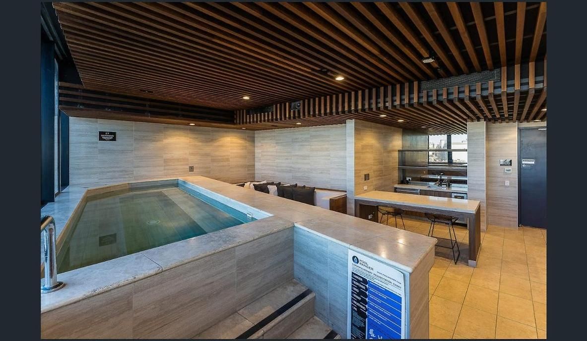 Twilight Views 2br In Fortitude Valley & Parking * Brisbane