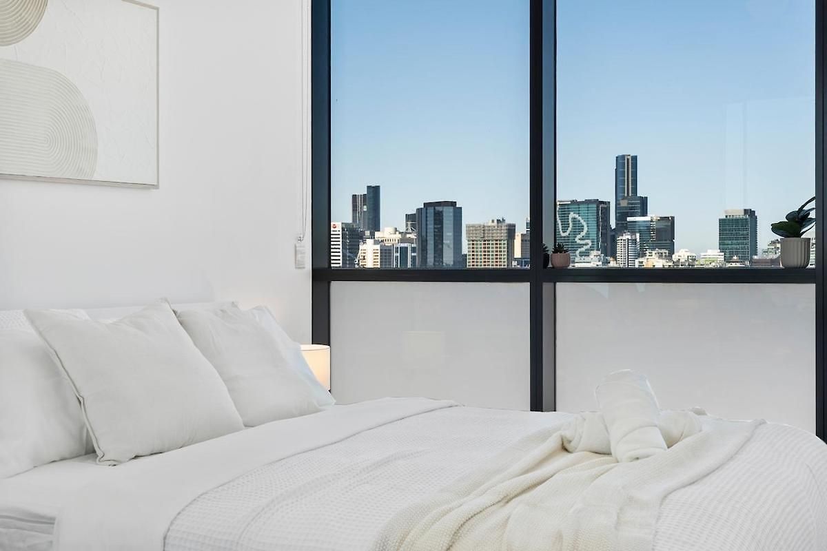 Penthouse Sleep 6 - Cbd Views - Pools - Games - Baby Brisbane