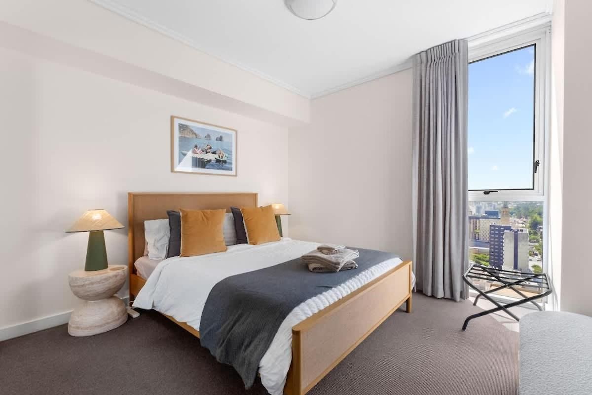 Apartment Escape 2bed-2bath-1car-pool-views - Cbd