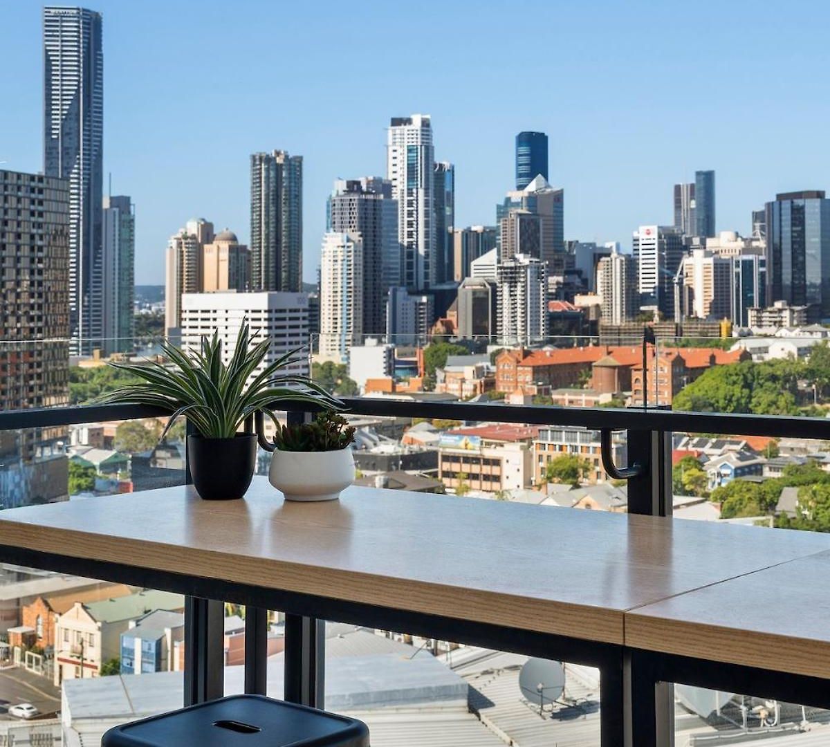 Penthouse Sleep 6 - Cbd Views - Pools - Games - Baby * Brisbane