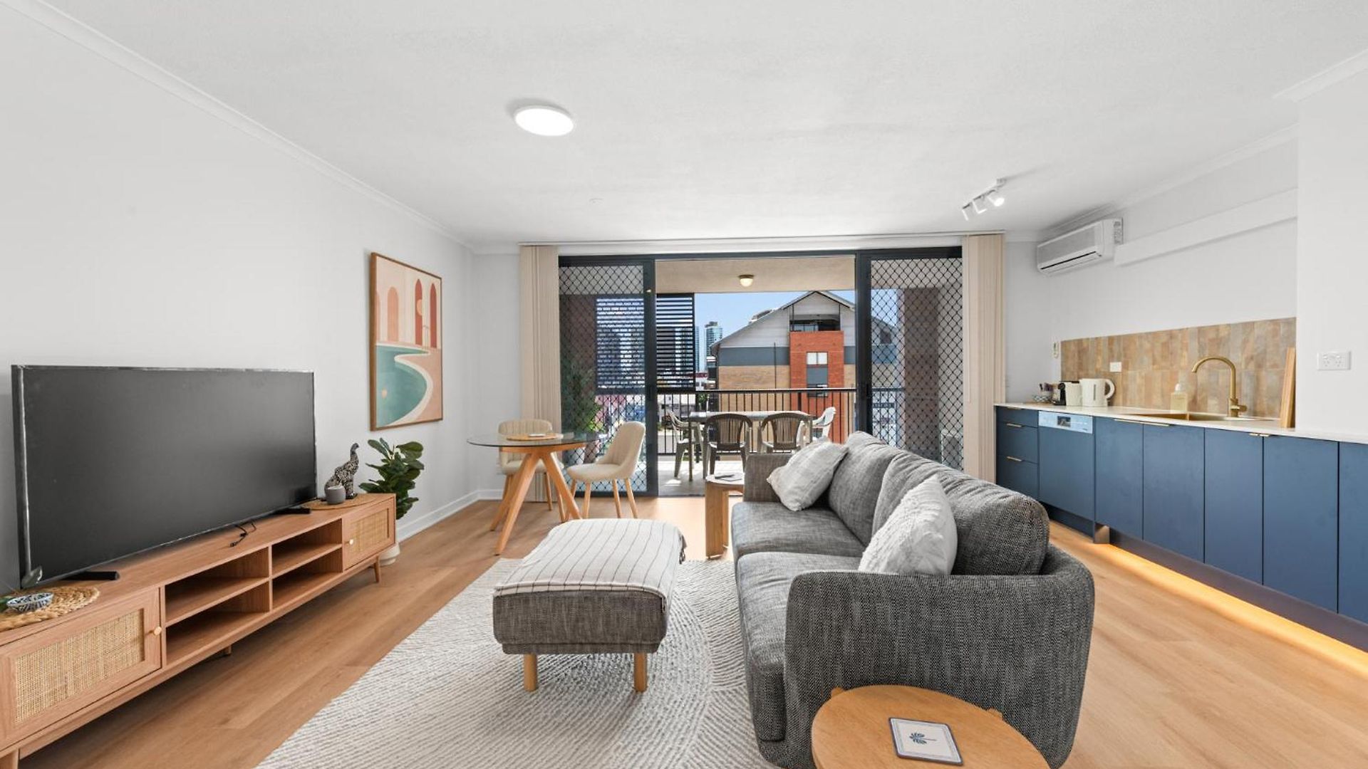 Galleries On Brunswick Apartment