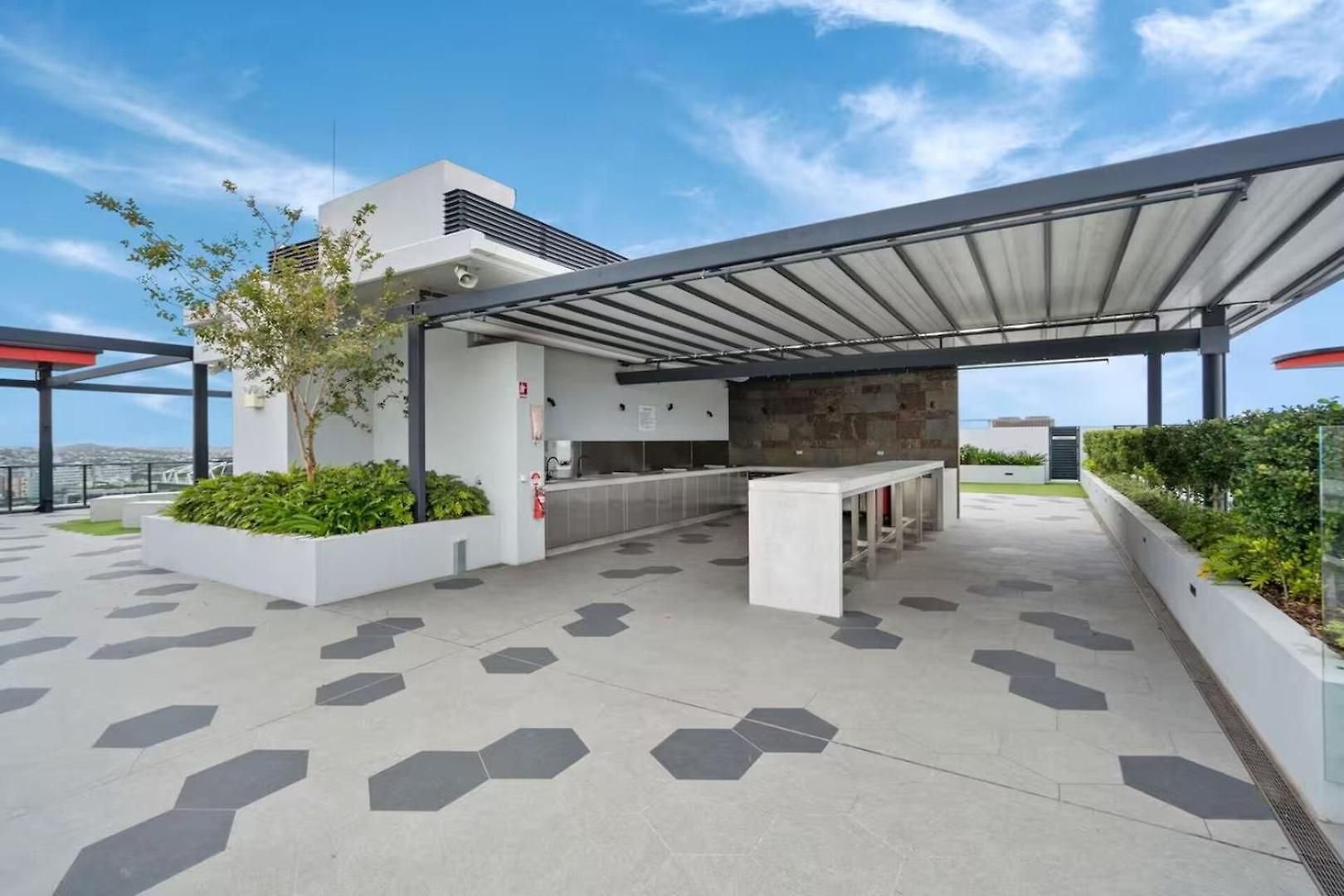Luxury High-floor 1br Retreat With Balcony Brisbane