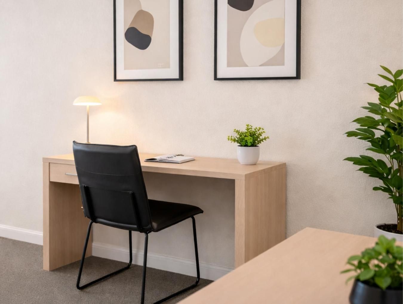 Oaks Festival Apartment *