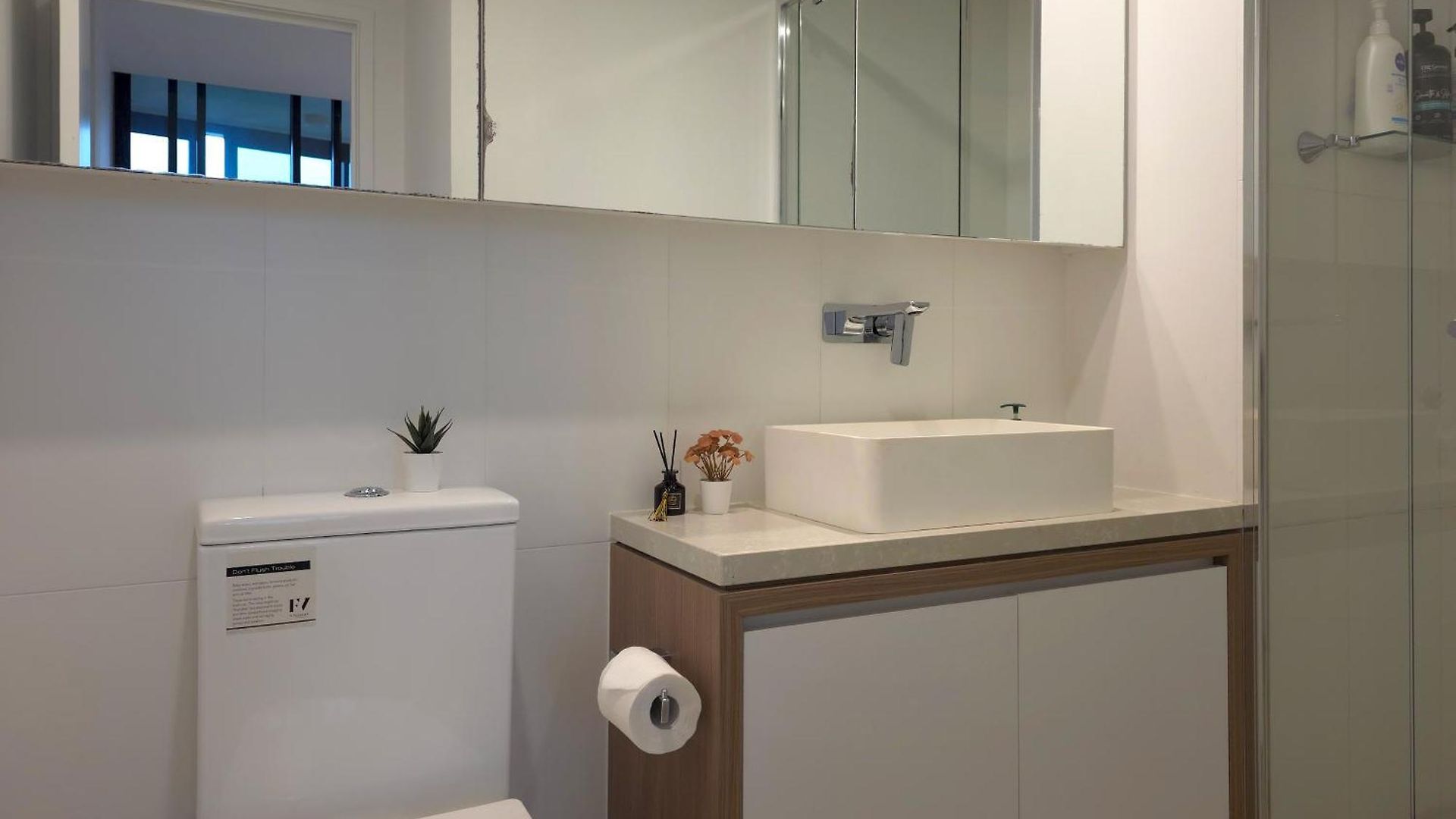 Apartment Alfred Street Retreat - 2Br With Parking A Pool & Gym