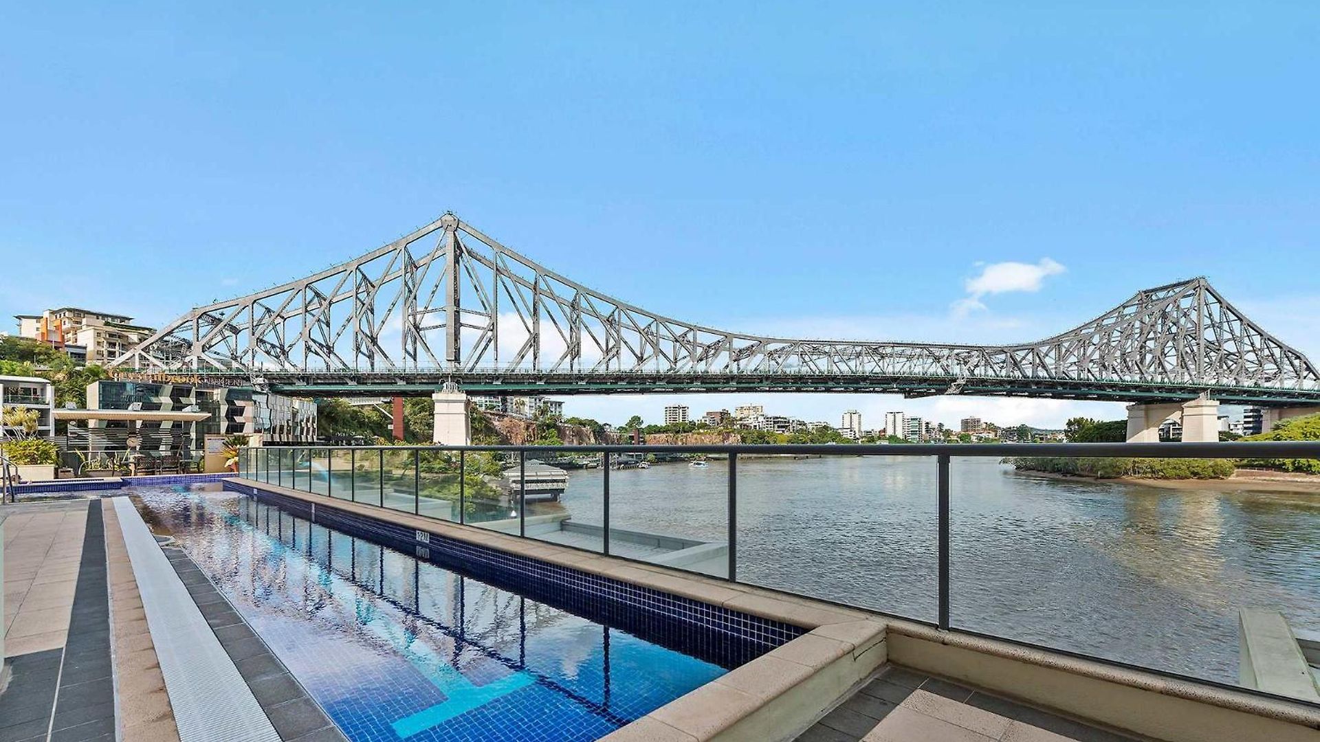 Oasis 2bed-1bath-1car-views Brisbane