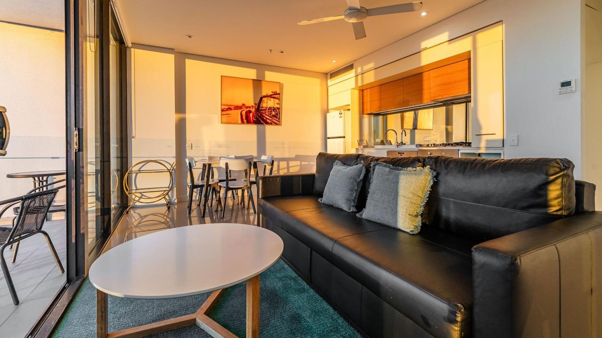 Gallery House Hamilton Apartment *