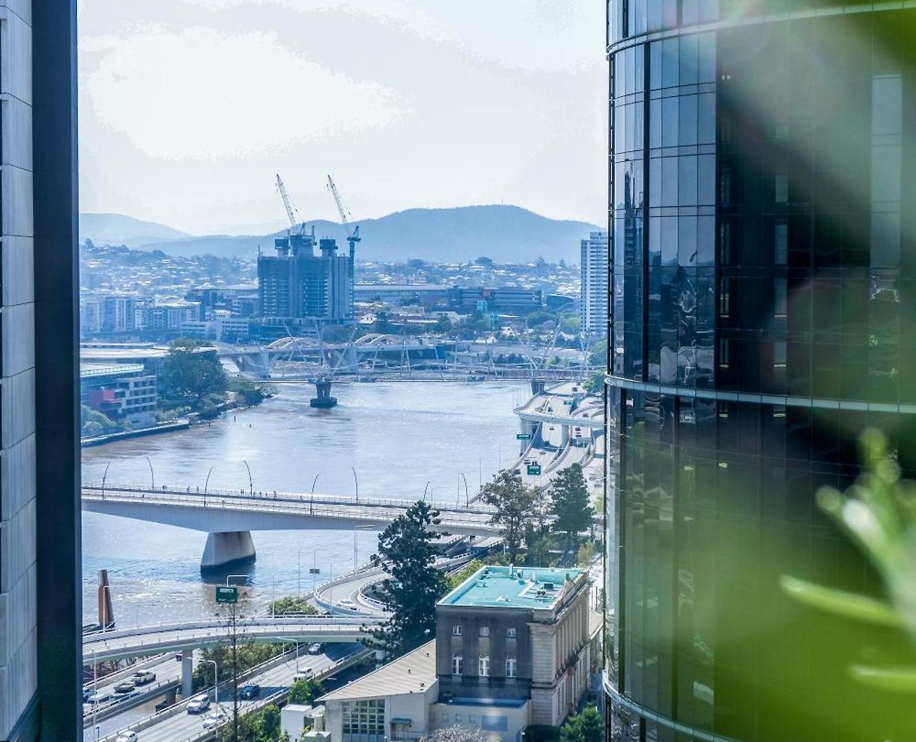 Queens Wharf Charm W/ Balcony Views - Lv 15 - Brisbane