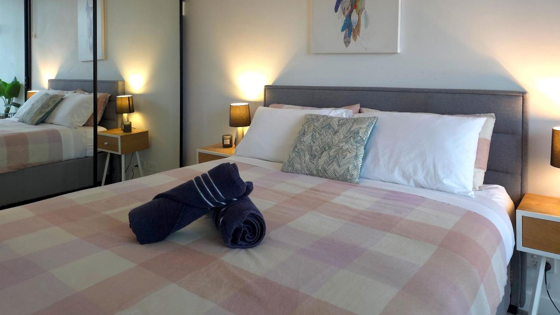Alfred Street Retreat - 2Br With Parking A Pool & Gym * Brisbane