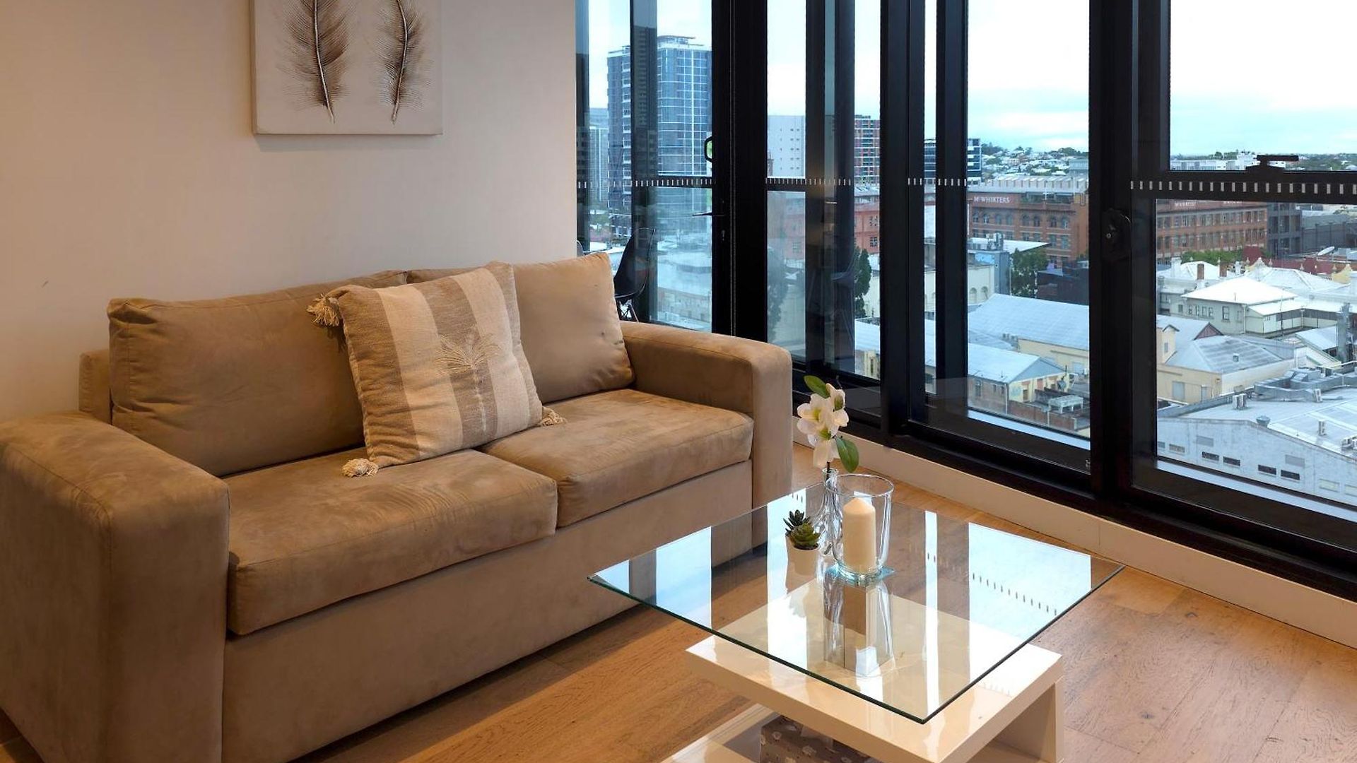 Apartment Alfred Street Retreat - 2Br With Parking A Pool & Gym