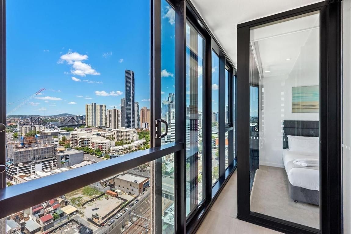 Apartment Skyline In Fortitude Valley *