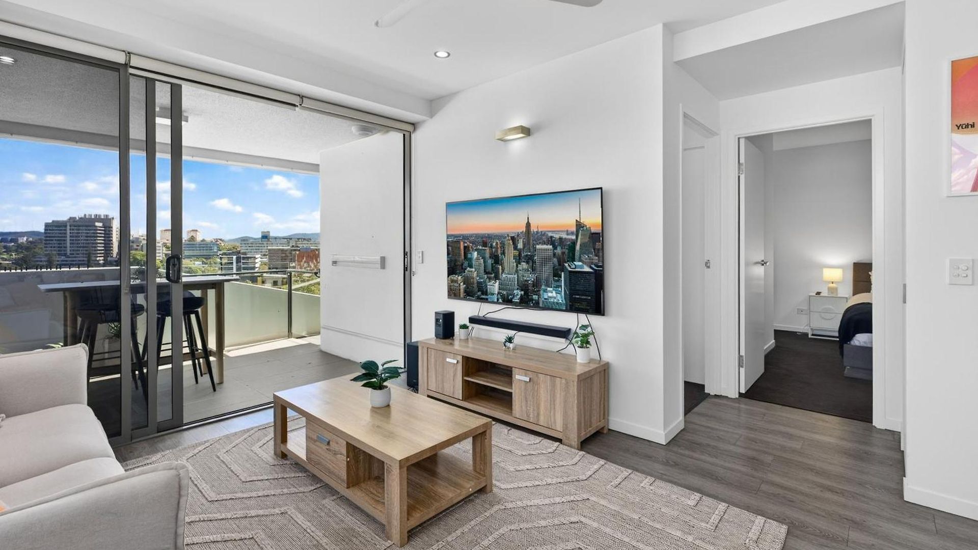 Luxury 2bed2bath With Pool, Parking, Gym And Views * Brisbane