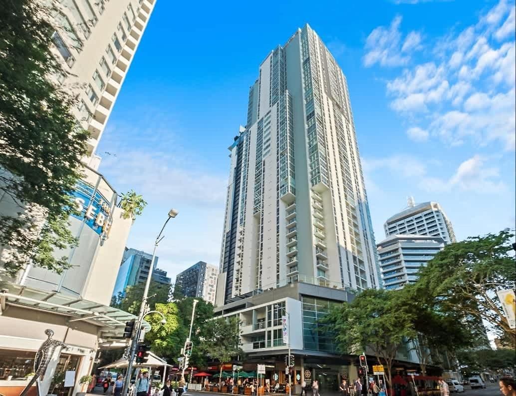 Escape 2bed-2bath-1car-pool-views - Cbd Apartment Brisbane