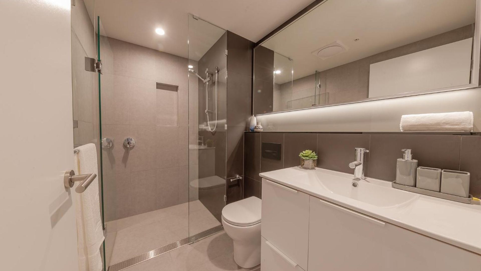 King Street Residences * Brisbane