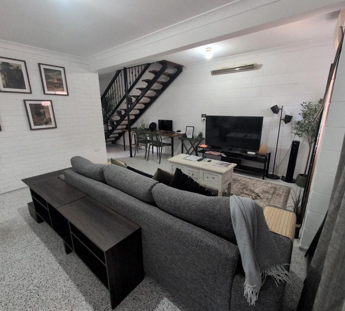 Peaceful, Pool, Lowtox, B'fast Included, Yoga Yard Apartment