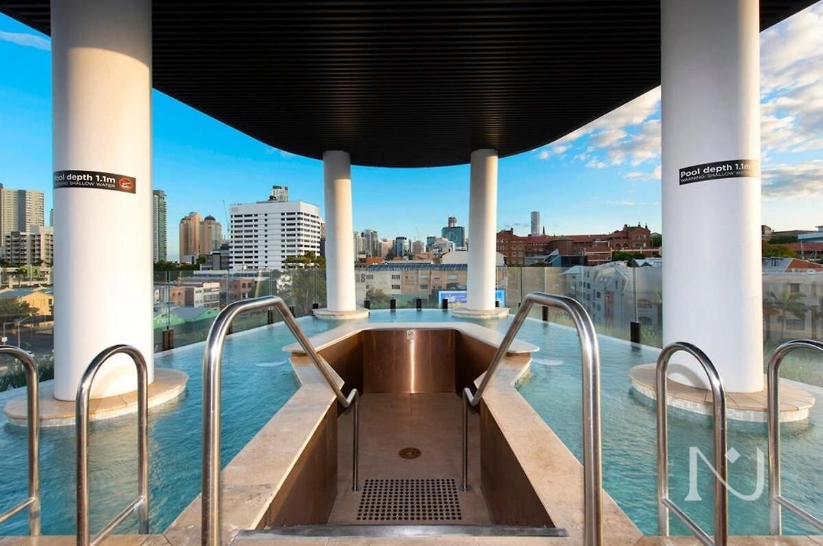 Apartment Twilight Views 2br In Fortitude Valley & Parking Brisbane