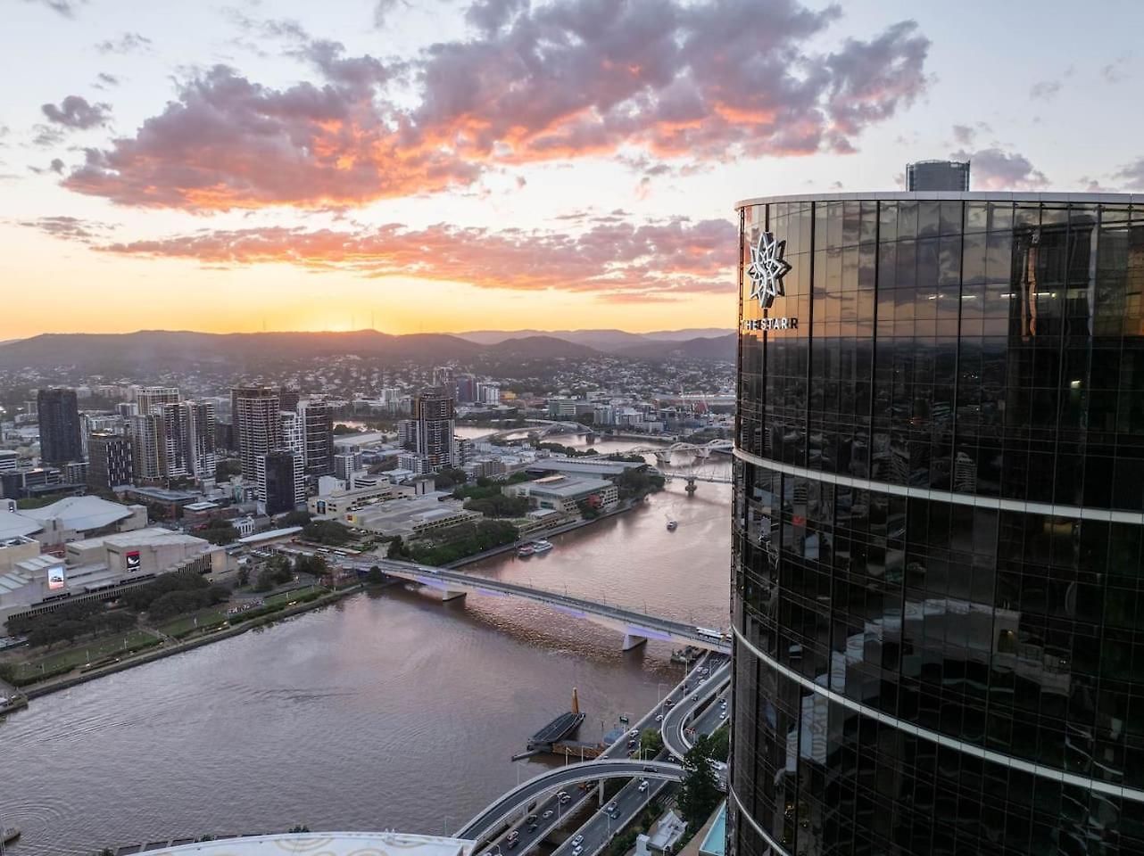 Botanic Serenity - Qwr Lv 49 Luxury | Bne River - Apartment