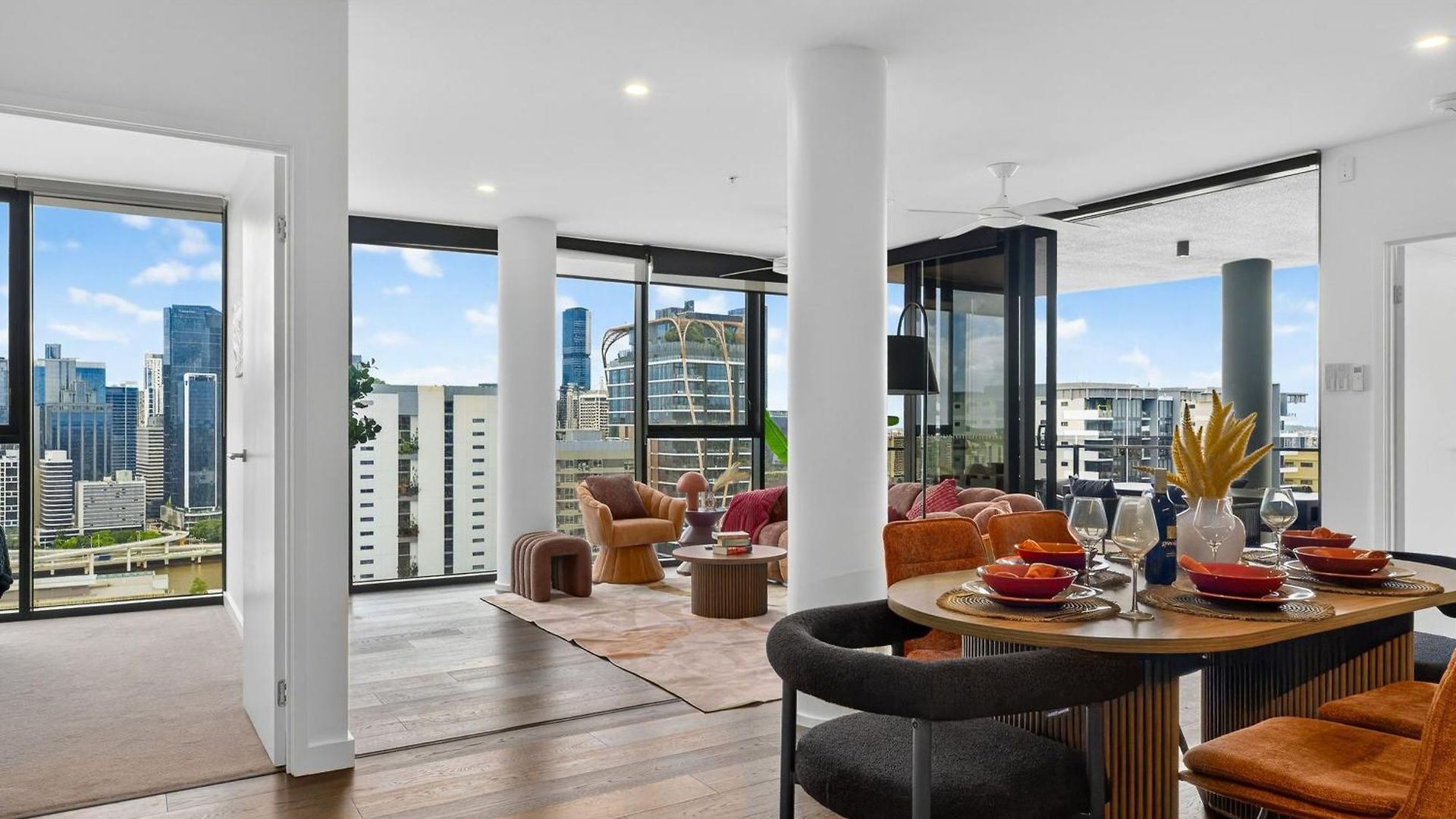 31f Premium 3br Skyline River Views One *