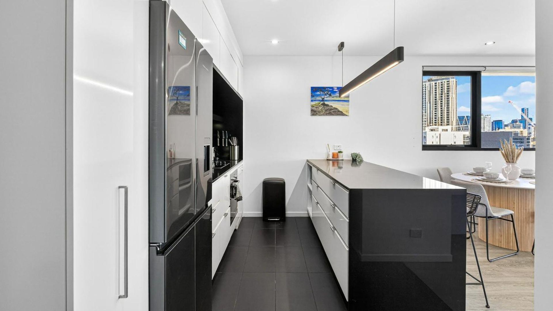 Luxury 2bed2bath With Pool, Parking, Gym And Views * Brisbane