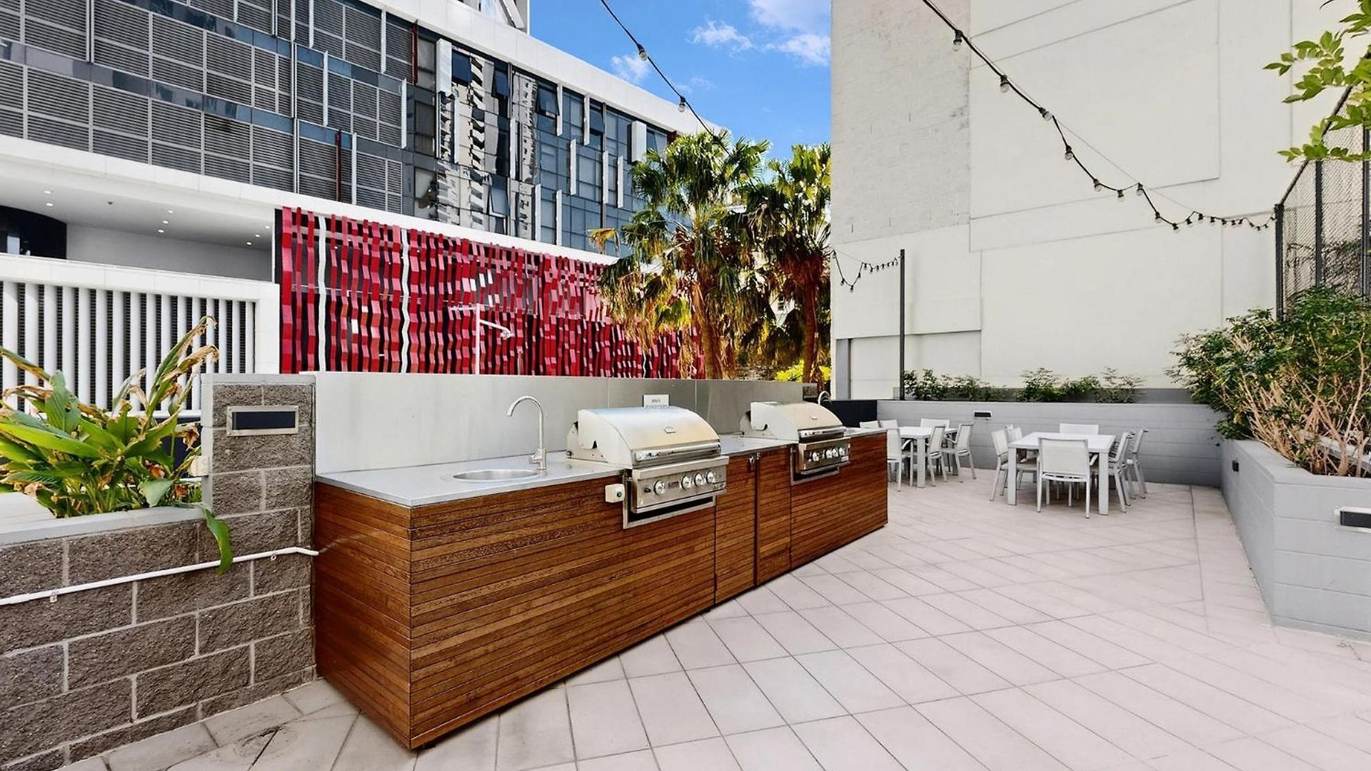 Tropical Escape Apartment Brisbane