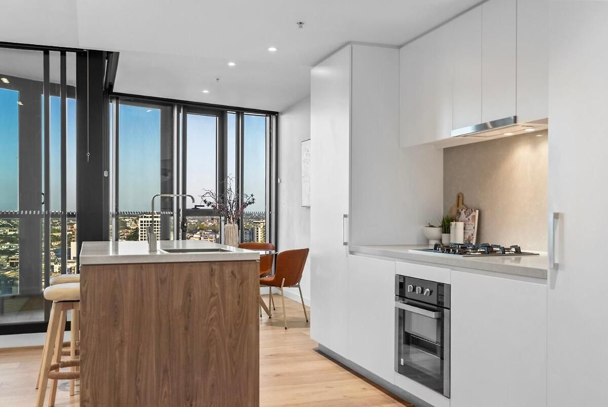Twilight Views 2br In Fortitude Valley & Parking Brisbane