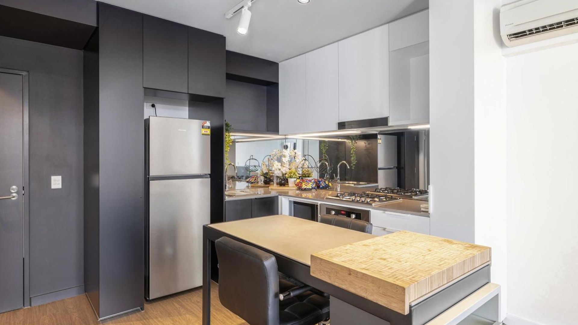 King Street Residences *