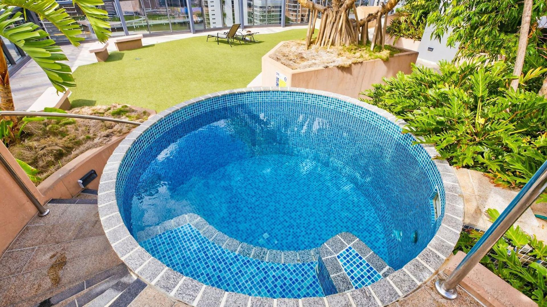 31f Premium 3br Skyline River Views One Brisbane