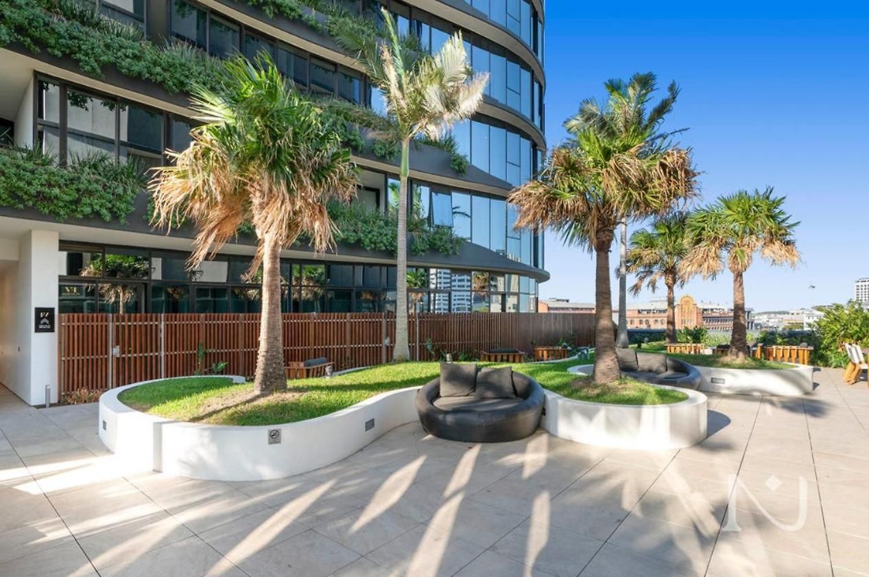 Twilight Views 2br In Fortitude Valley & Parking Brisbane