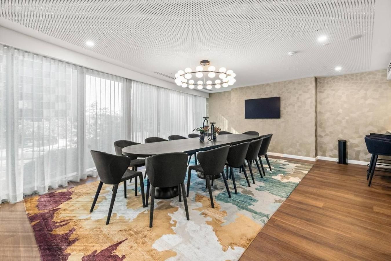 Apartment Landmark Queens Wharf 1br Wit Pool Gym And View Brisbane