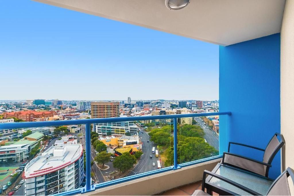 Apartment Two-bedroom Escape I Mantra On Queen *