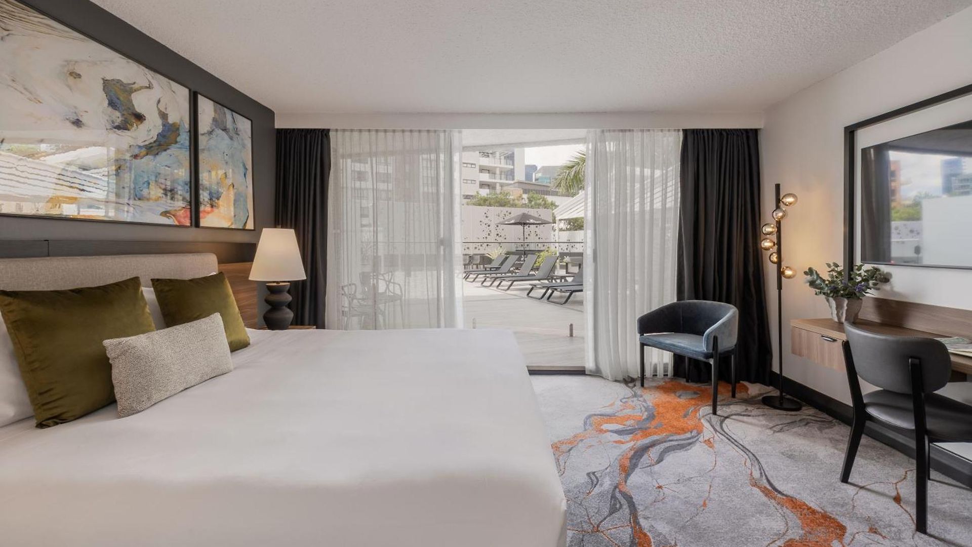 Hotel Mercure Spring Hill 4*