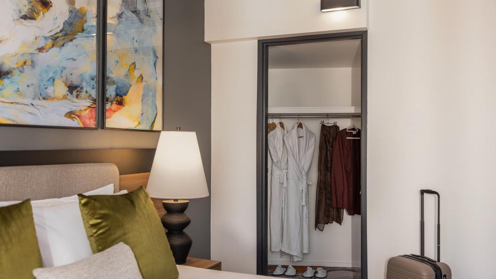 Mercure Spring Hill Hotel