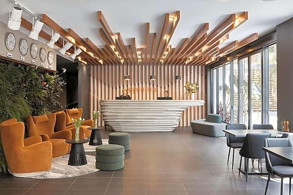 Kennigo Brisbane, Independent Collection By Evt Brisbane