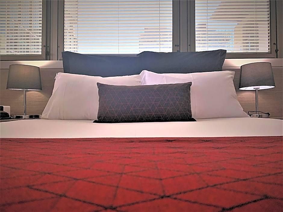 Hotel George Brisbane, Independent Collection By Evt