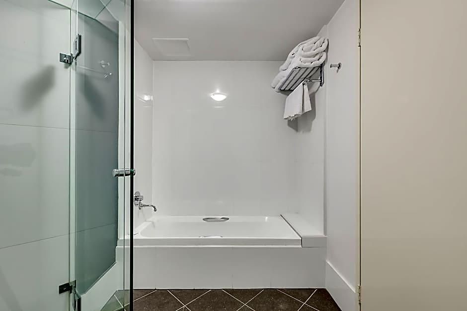 Hillcrest Aparthotel Brisbane