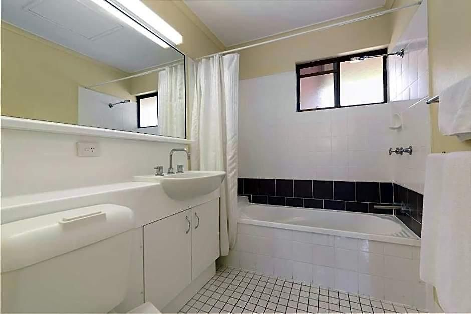Mt Ommaney Brisbane
