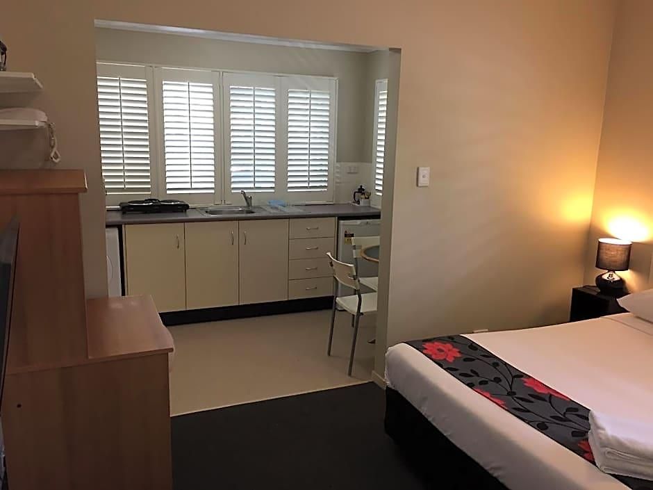Aparthotel Street 3*